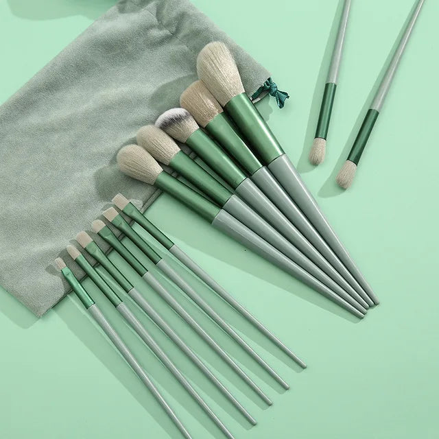 Signature 13-Piece Makeup Brush Set
